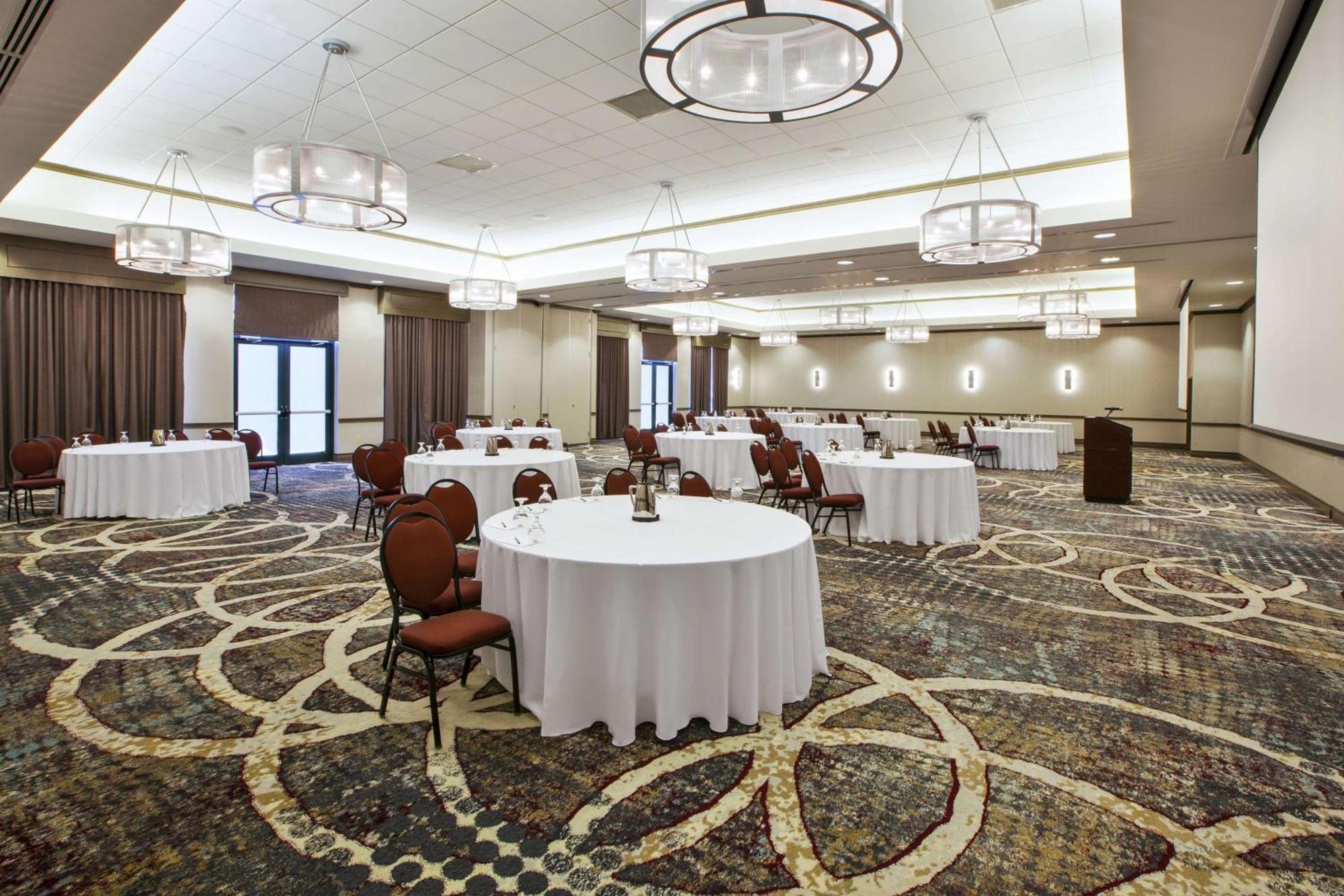 Embassy Suites Columbus - Airport מראה חיצוני תמונה