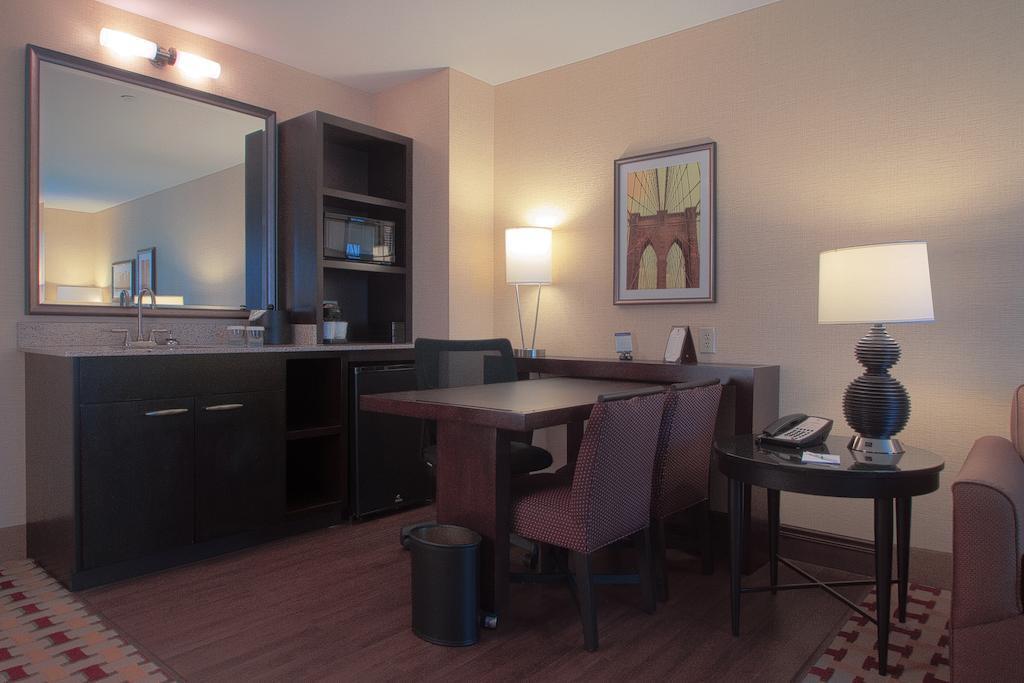 Embassy Suites Columbus - Airport מראה חיצוני תמונה